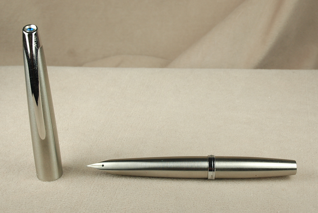 Pre-Owned Pens: 6473: Namiki Pilot: M90